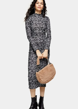 Сукня міді в квітковий принт