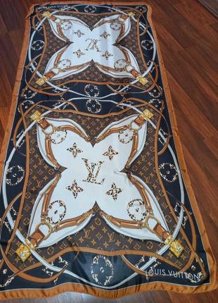 Шарф в стиле