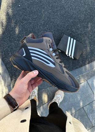 Зимние мужские кроссовки adidas yeezy boost 700