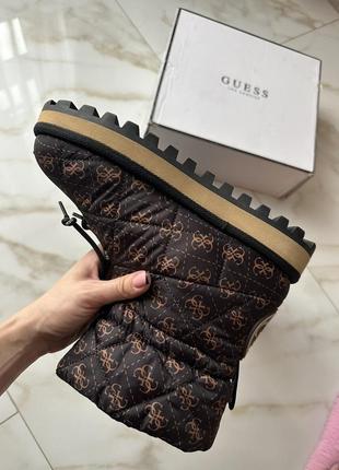Черевики guess