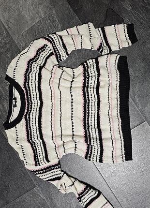 Легкий светр