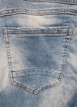 Стильные джинсы на пуговицах7 фото