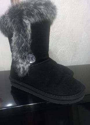 Уги для дівчинки