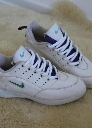 Отличные, винтажные кроссовки nike натуральная кожа3 фото