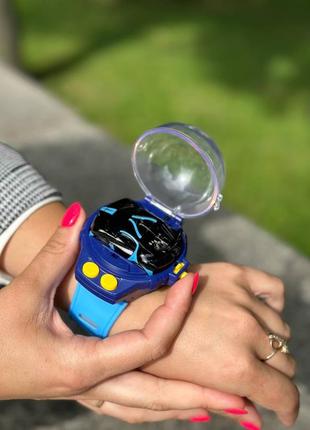 Машинка🏎️ металева з браслетом для хлопчиків
