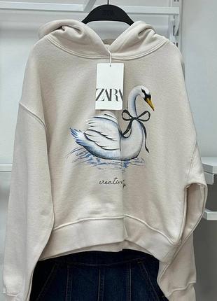 Укороченный худи с лебедем zara