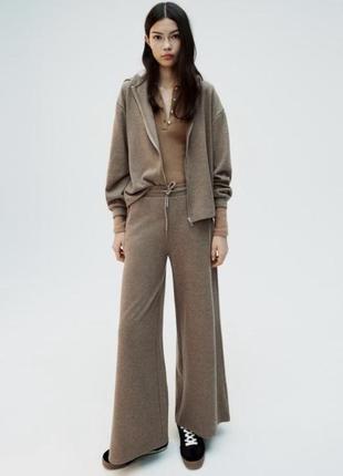 Zara теплый повседневный костюм