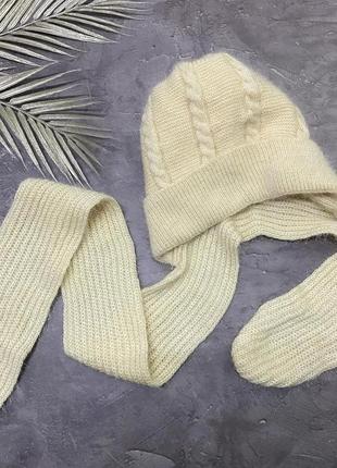 Утепленная шапка на меху с слоем со шарфом зимняя очень теплая