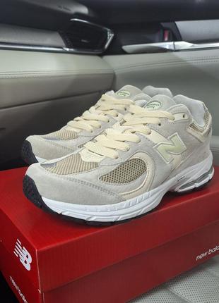 New balance 2002r жіночі кросівки 36/41
