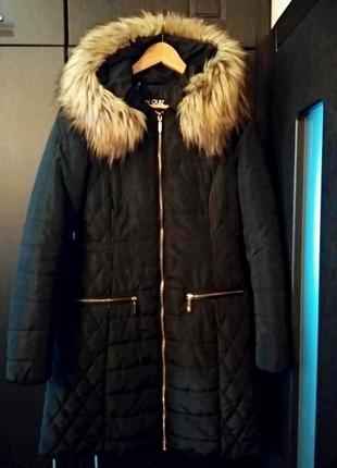 Куртка стеганная черного цвета quiz