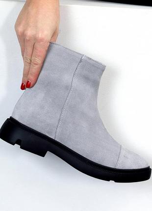 Черевики жіночі сірі замшеві