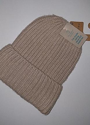 Жіноча шапка primark