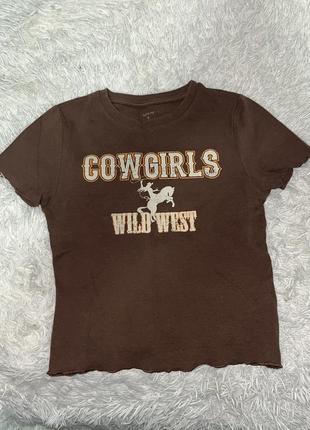 Коричнева футболка🤎