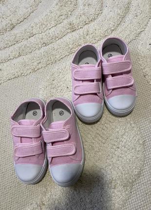 Кеди нові для дівчинки 27/28 розмір 💞