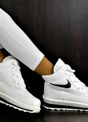 Дутики женские зимние белые кроссовки