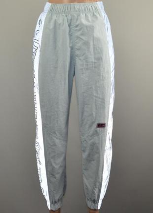 Bershka спортивные штаны (xs-s)