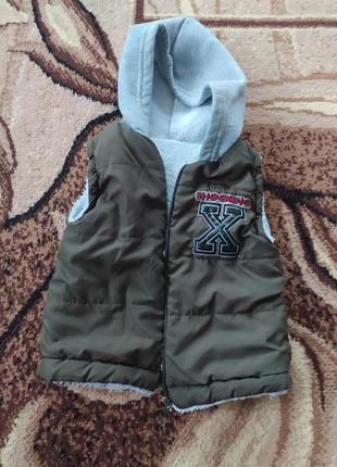 Желетка для хлопчика. 3 роки. 92- 98 р