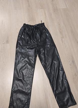 Шкіряні штани