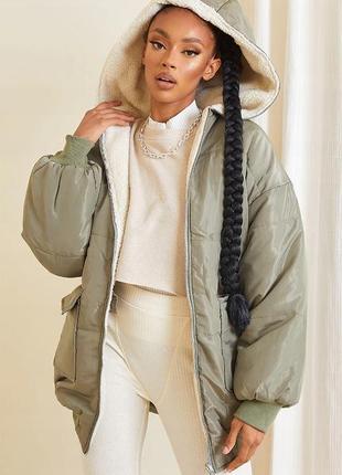 Prettylittlething тепла двухсторонняя куртка оверсайз фасона xxs-xl