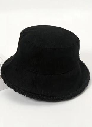 Демісезонна двостороння панама у чорному кольорі жіноча вельветова/плюшева панамка