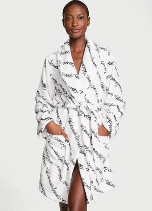 Білий халат victoria's secret