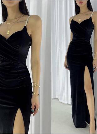 Чорна жіноча святкова оксамитова сукня максі з розрізом жіноча вечірня довга сукня з розрізом