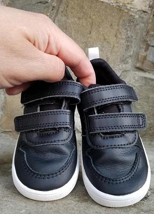 Кроссовки adidas 3