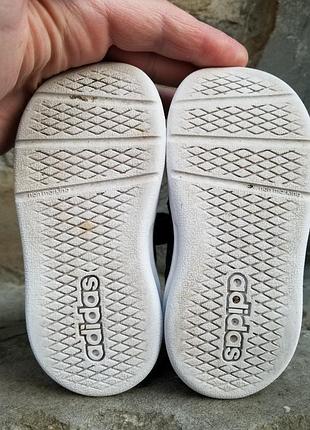 Кроссовки adidas 5