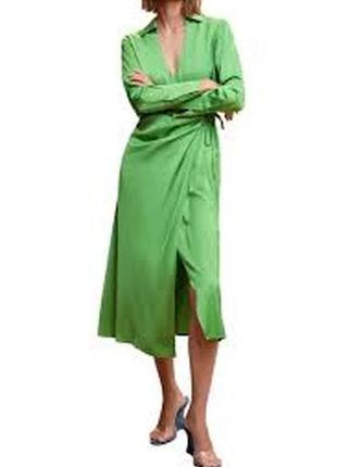 Сатинова сукня на запах