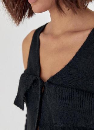 Вязаный пуловер на пуговицах с открытыми плечами - черный цвет, l (есть размеры)4 фото