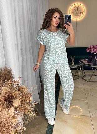 Невесомый принтованный костюм софт женский комплект футболка и штаны свободного кроя