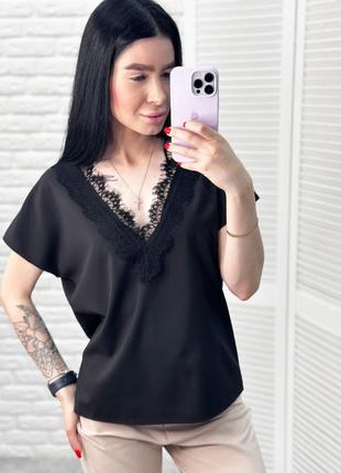 Женская блузка с кружевами с короткими рукавами глубоким v-образным вырезом2 фото