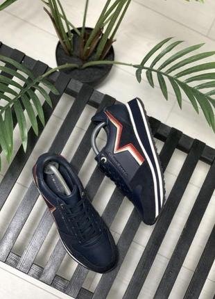 Женские кроссовки Tommy hilfiger