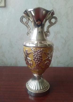 Металлическая ваза (германия).