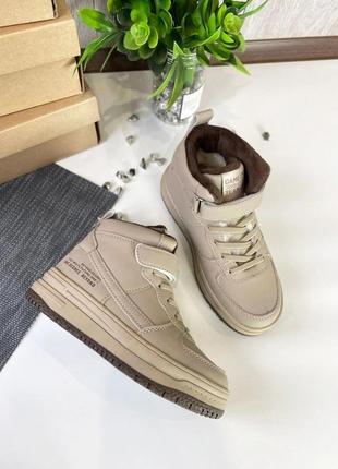 Крутезні зимові хайтопи. усередині - густе штучне хутро