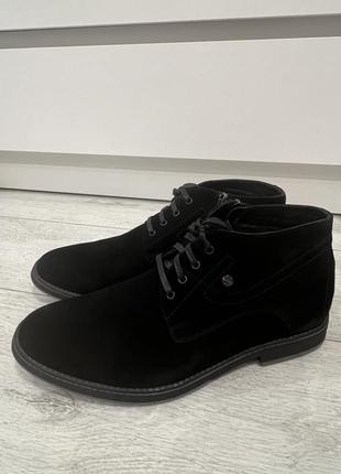 Зимние ботинки
