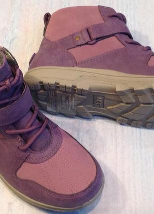 Черевики дитячі ugg 37,5 і 38,5 big kid 5 і 6