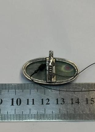 Рубин в породе фуксит кольцо овальное с рубином в фуксите 17,3 размер природный рубин в серебре индия6 фото