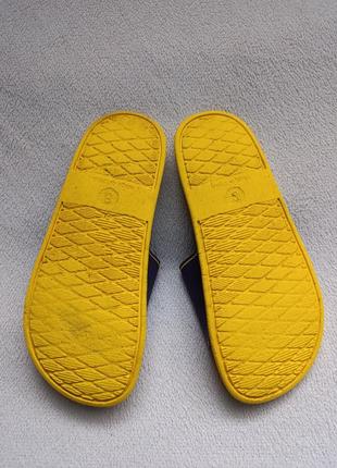 Шльопанці лос-анджелес лейкерс