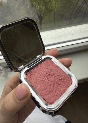 Kiko румяна