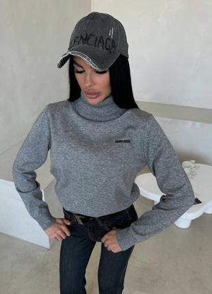 Базовый свитер гольф водолазка в стиле miu miu