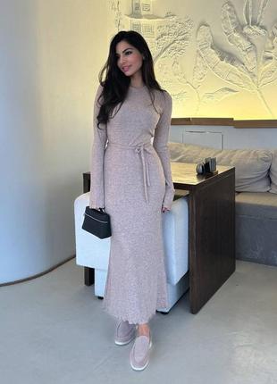 Длинное платье рубчик