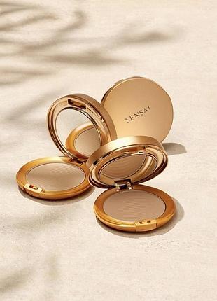 Sensai kanebo pressed powder 8 г