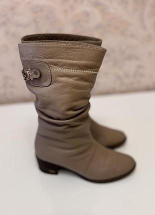 Зимние сапоги