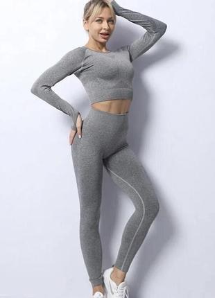 Женский бесшовный костюм для фитнеса домино и топ с длинным рукавом