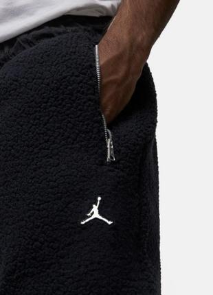 Теплі спортивні штани тедді nike jordan flight artist Night pant dv1570-0106 фото