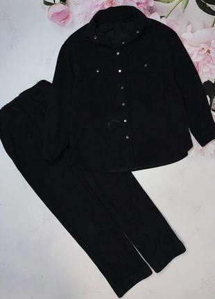 Костюм із вельвету.