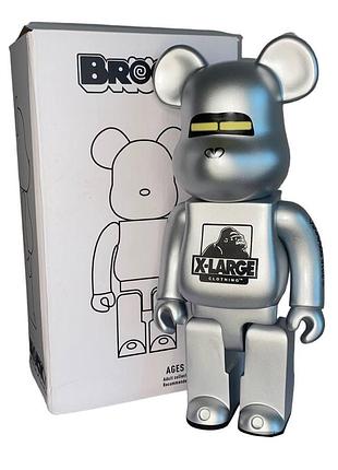Колекційна іграшка x-large silver із серії bearbrick 28 см на подарунок