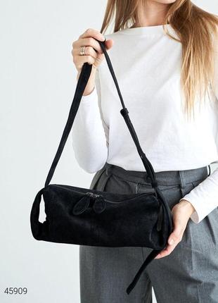 Элегантная трендовая сумочка из натуральной замши