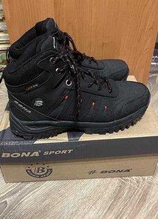 Зимові черевики bona